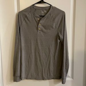 Goodfellow light grey heather long sleeve shirt